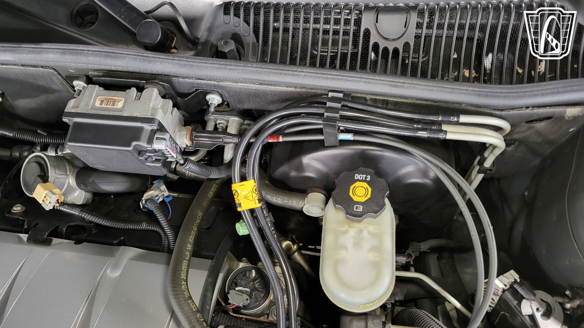 Used 2004 Cadillac Seville SLS w/ Preferred Equipment Group FWD image 13