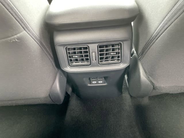 Used 2025 Toyota RAV4 XLE image 13