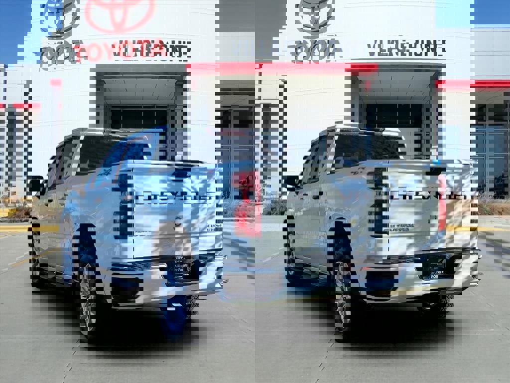 Used 2022 Chevrolet Silverado 1500 Custom image 6