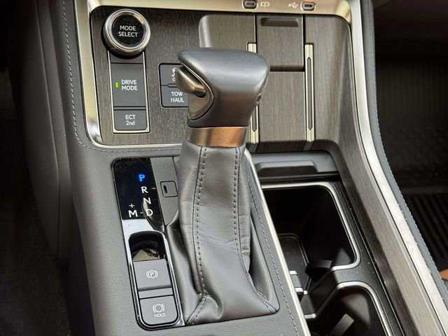 Certified 2024 Lexus GX 550 w/ Accessory Package (2T) AWD/4WD image 37