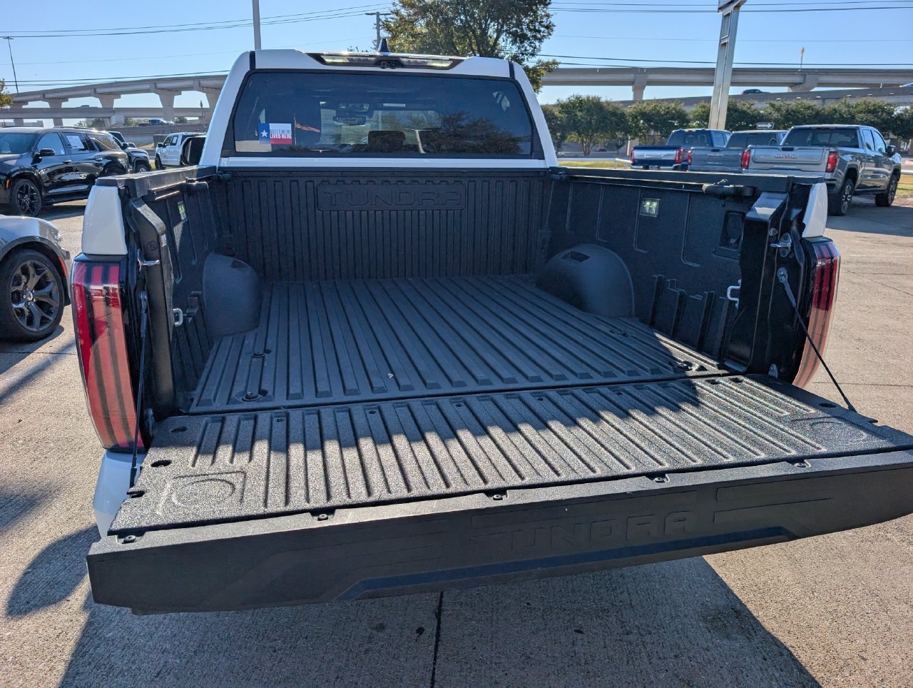 Used 2026 Toyota Tundra Limited AWD/4WD image 30