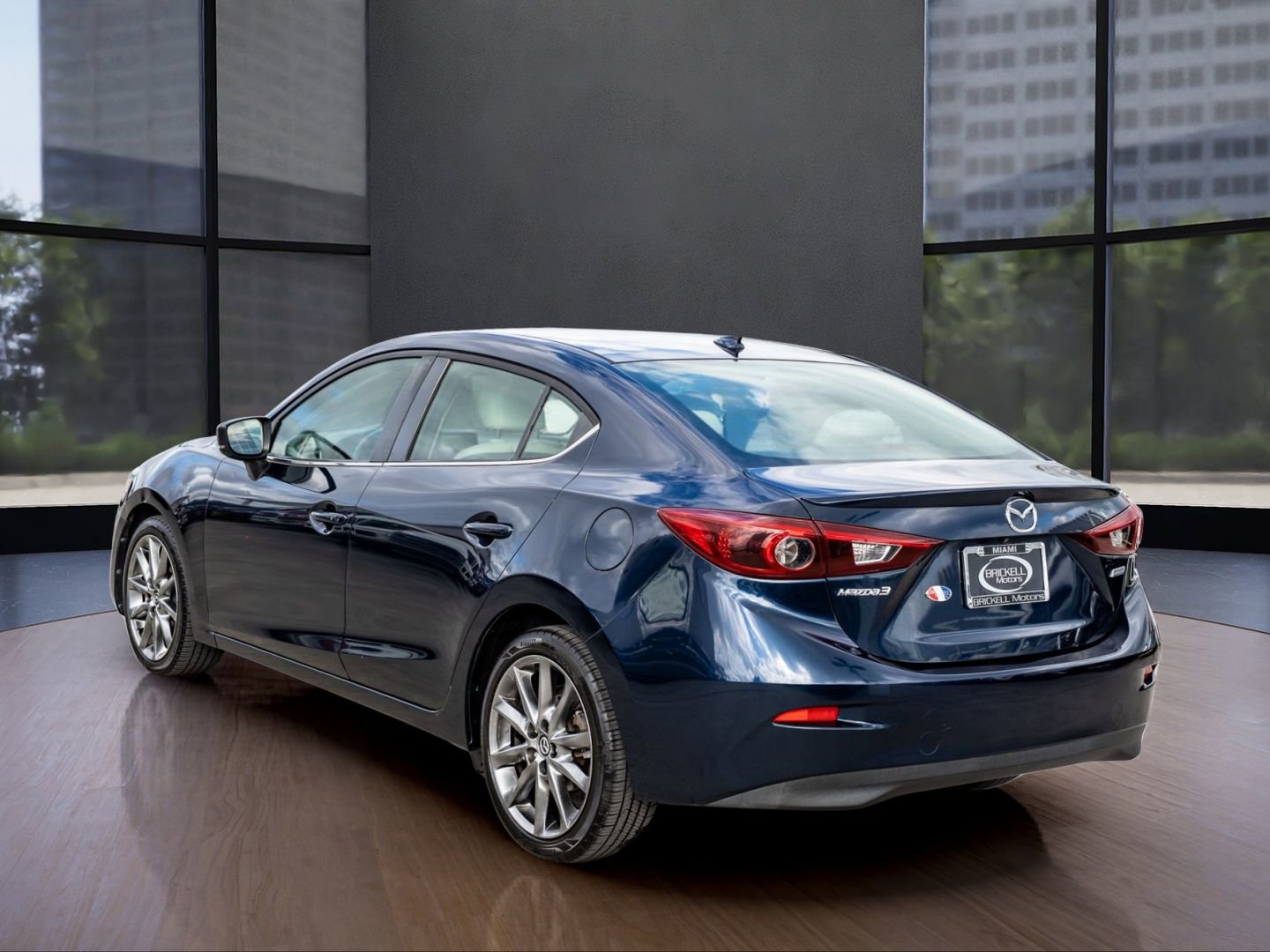 Used 2018 MAZDA MAZDA3 Grand Touring image 7