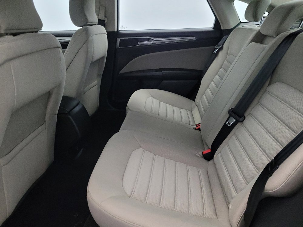 Used 2018 Ford Fusion S image 18