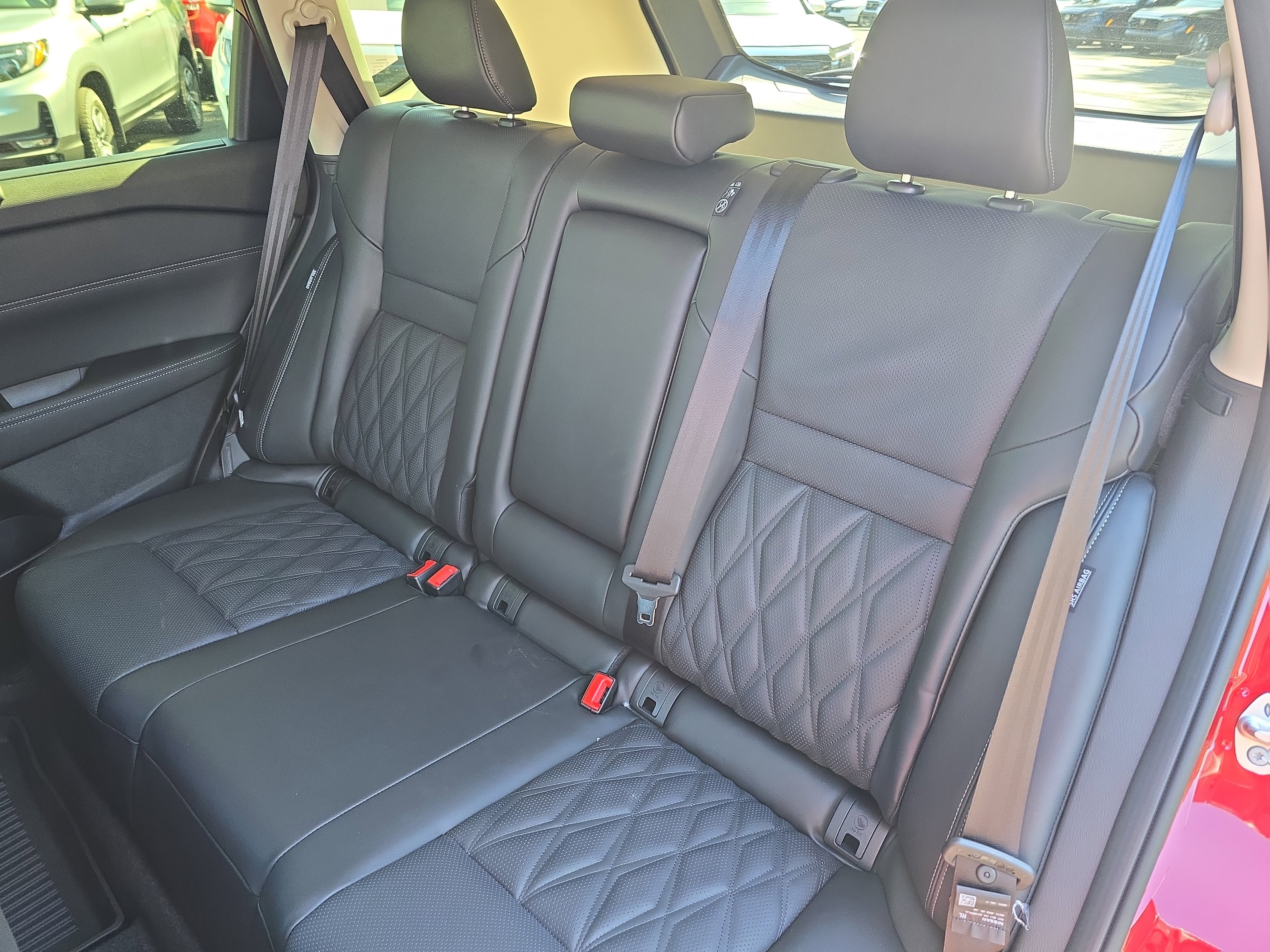 New 2026 Nissan Rogue Platinum image 14