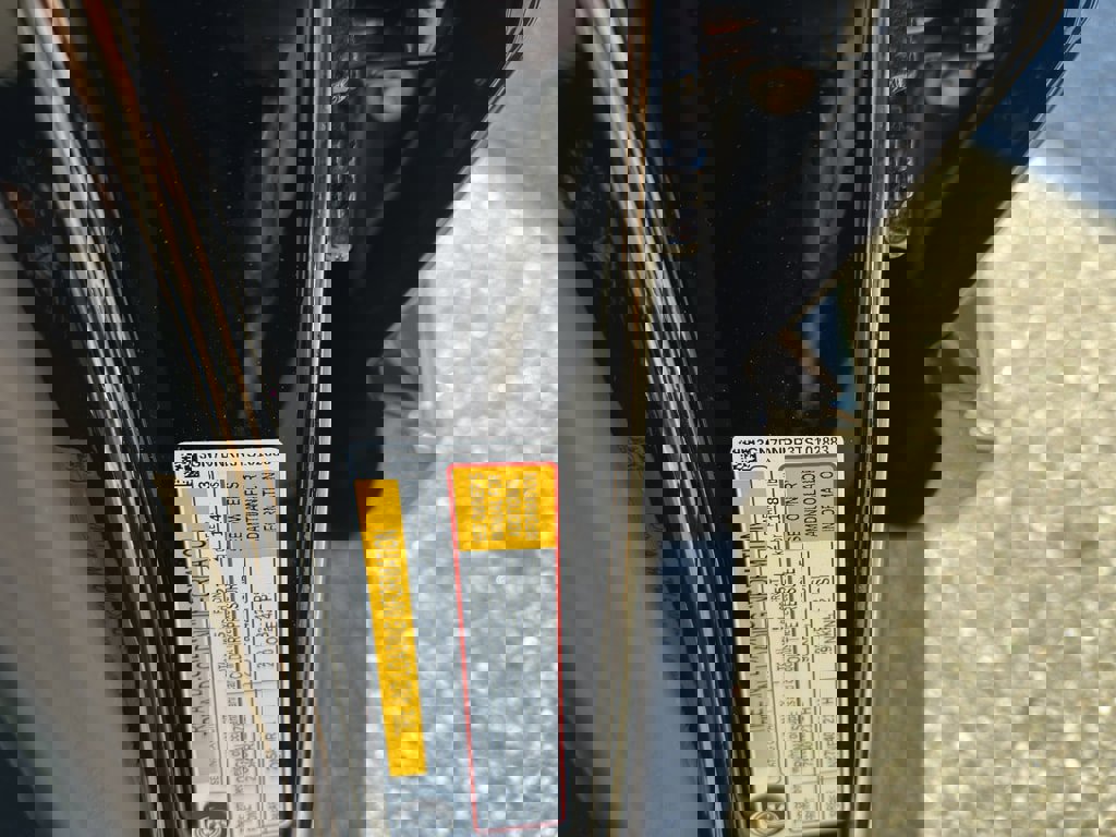 New 2026 Chevrolet Equinox EV LT image 23