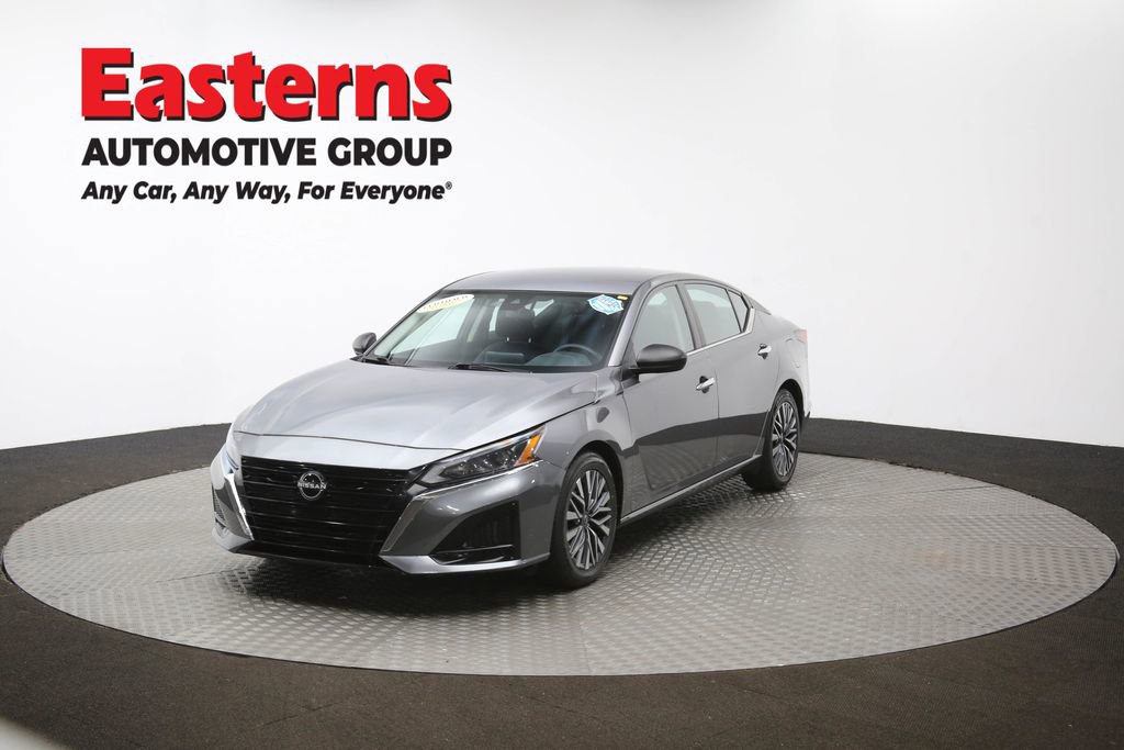 Used 2024 Nissan Altima 2.5 SV image 54