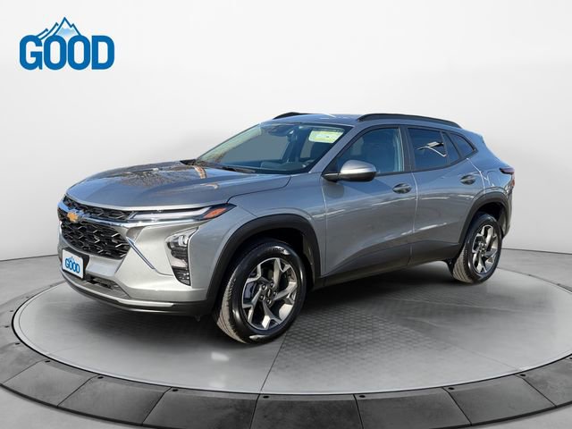 Used 2025 Chevrolet Trax LT w/ Driver Confidence Package