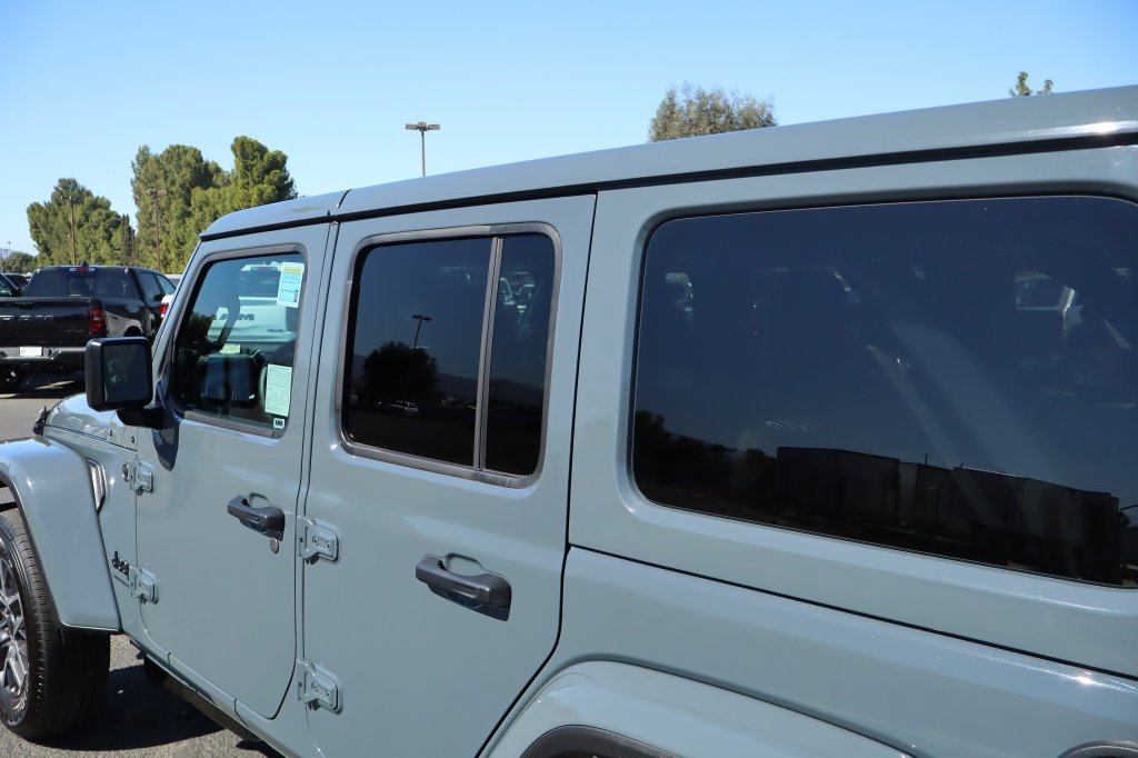 Certified 2026 Jeep Wrangler Unlimited Sahara AWD/4WD image 16