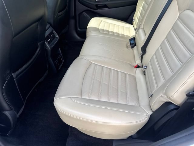 Used 2016 Ford Edge SEL w/ Equipment Group 201A AWD/4WD image 12