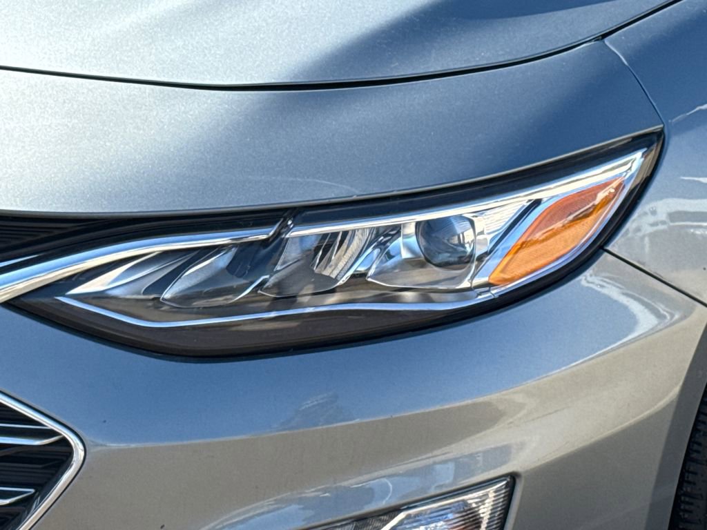 Used 2024 Chevrolet Malibu LT image 4
