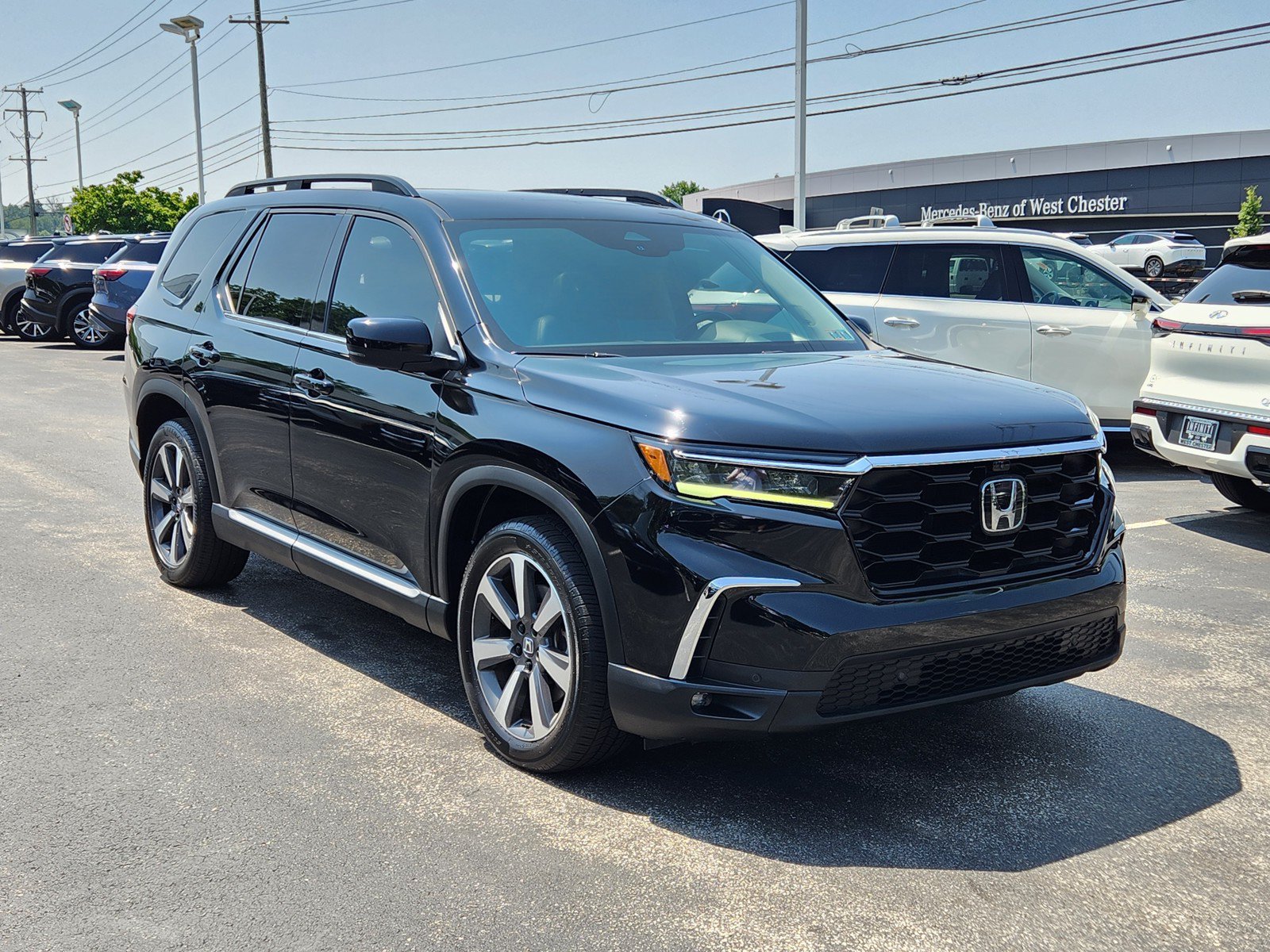 Used 2023 Honda Pilot Elite image 2