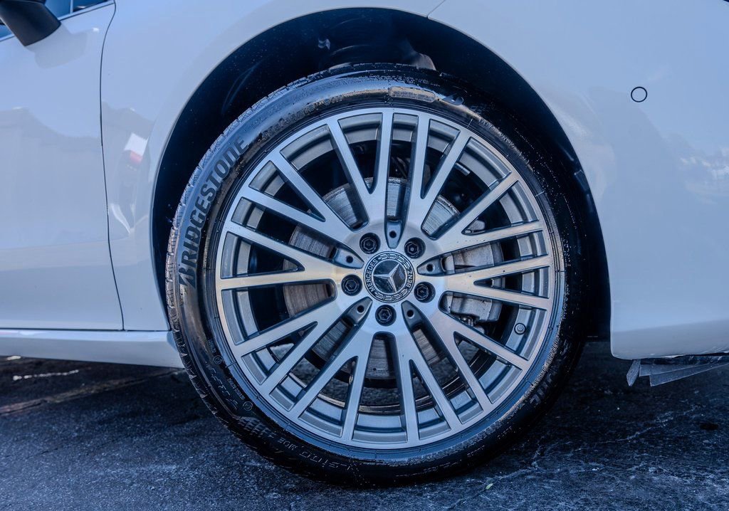 Used 2025 Mercedes-Benz CLA 250 image 29