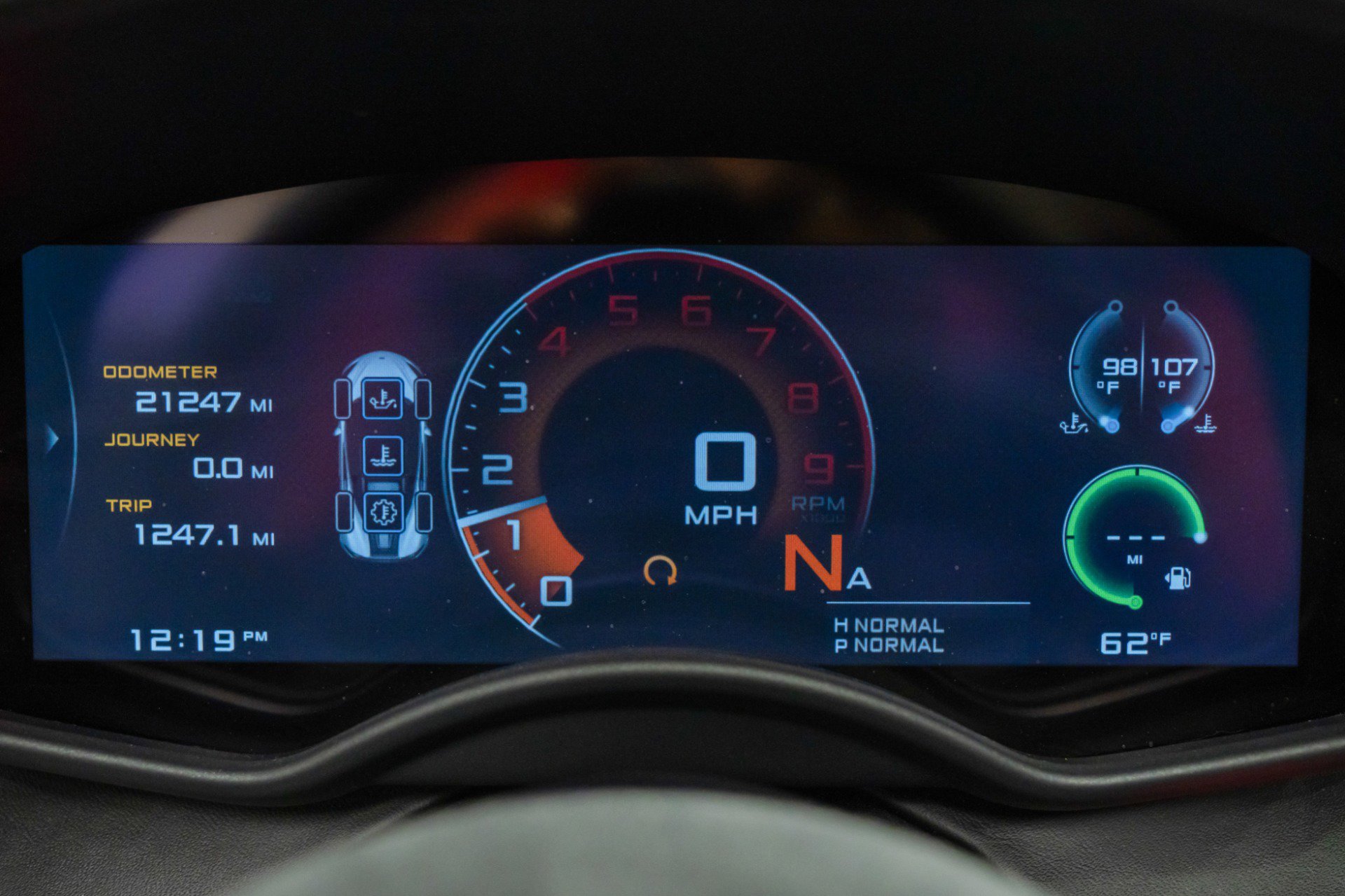 Used 2018 McLaren 570S Spider image 25