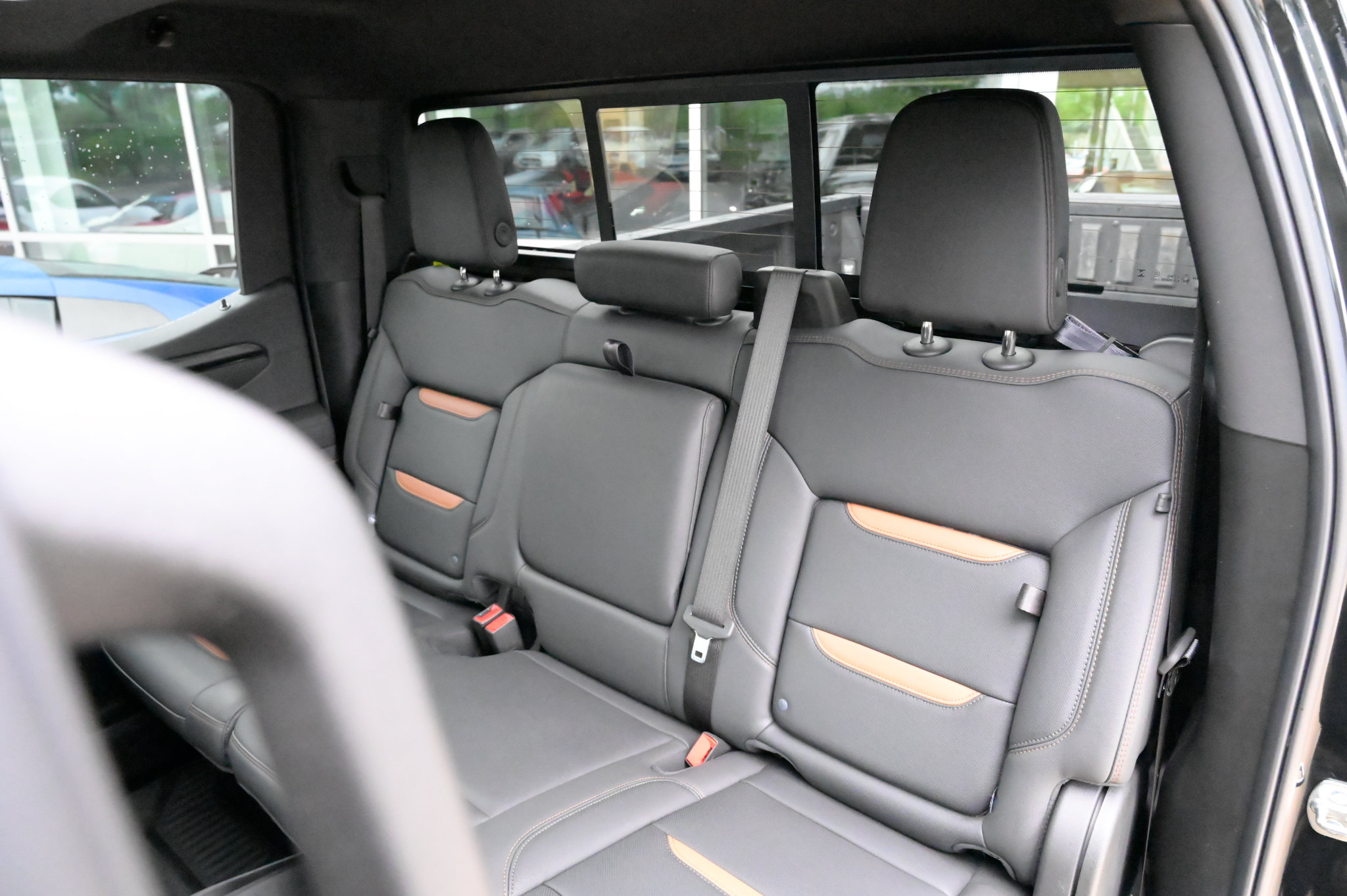 Used 2026 GMC Sierra 1500 AT4 w/ AT4 Preferred Package AWD/4WD image 38
