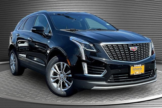 Certified 2023 Cadillac XT5 Premium Luxury AWD/4WD image 3