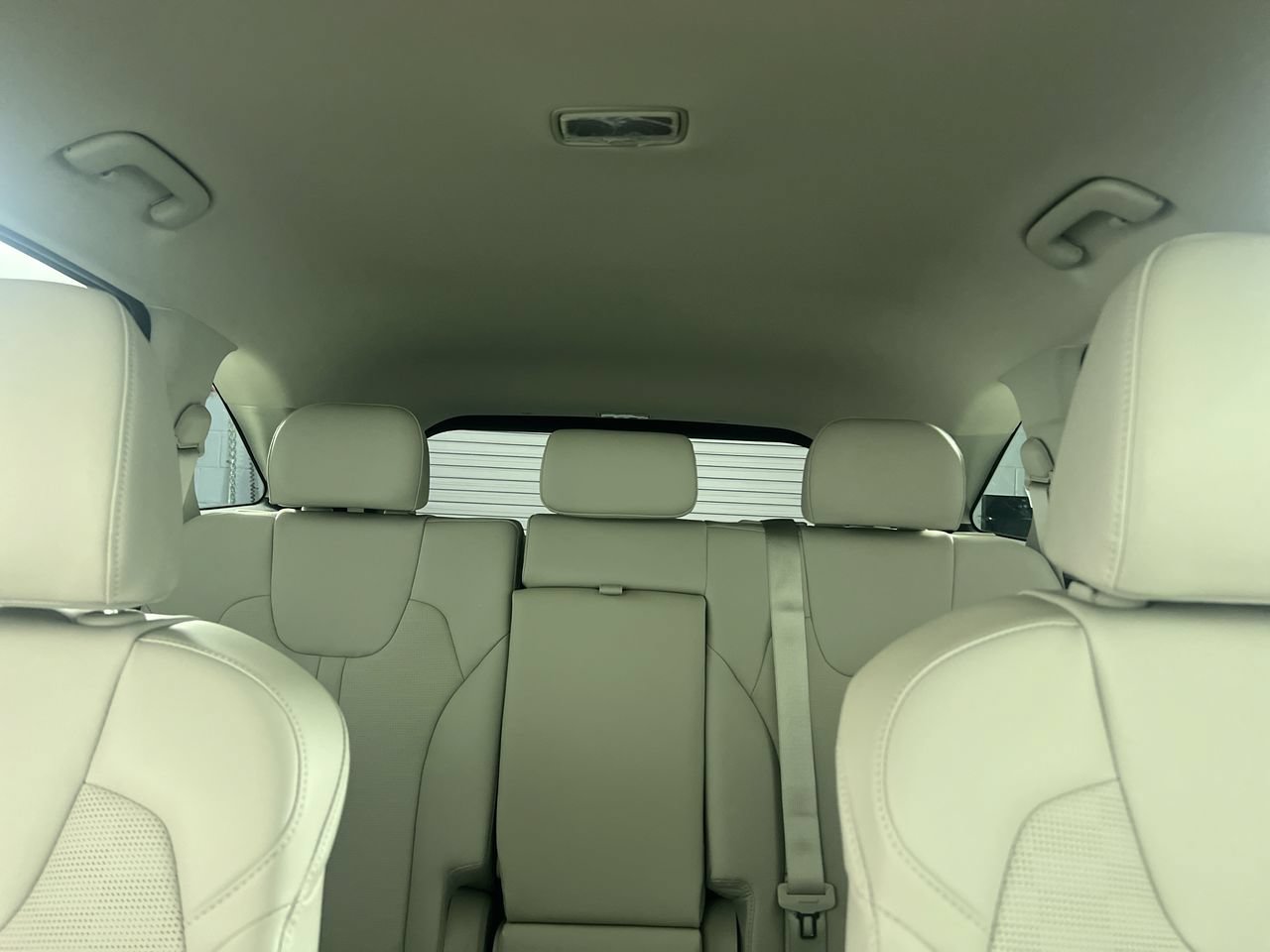 New 2026 Kia Sorento S FWD image 32