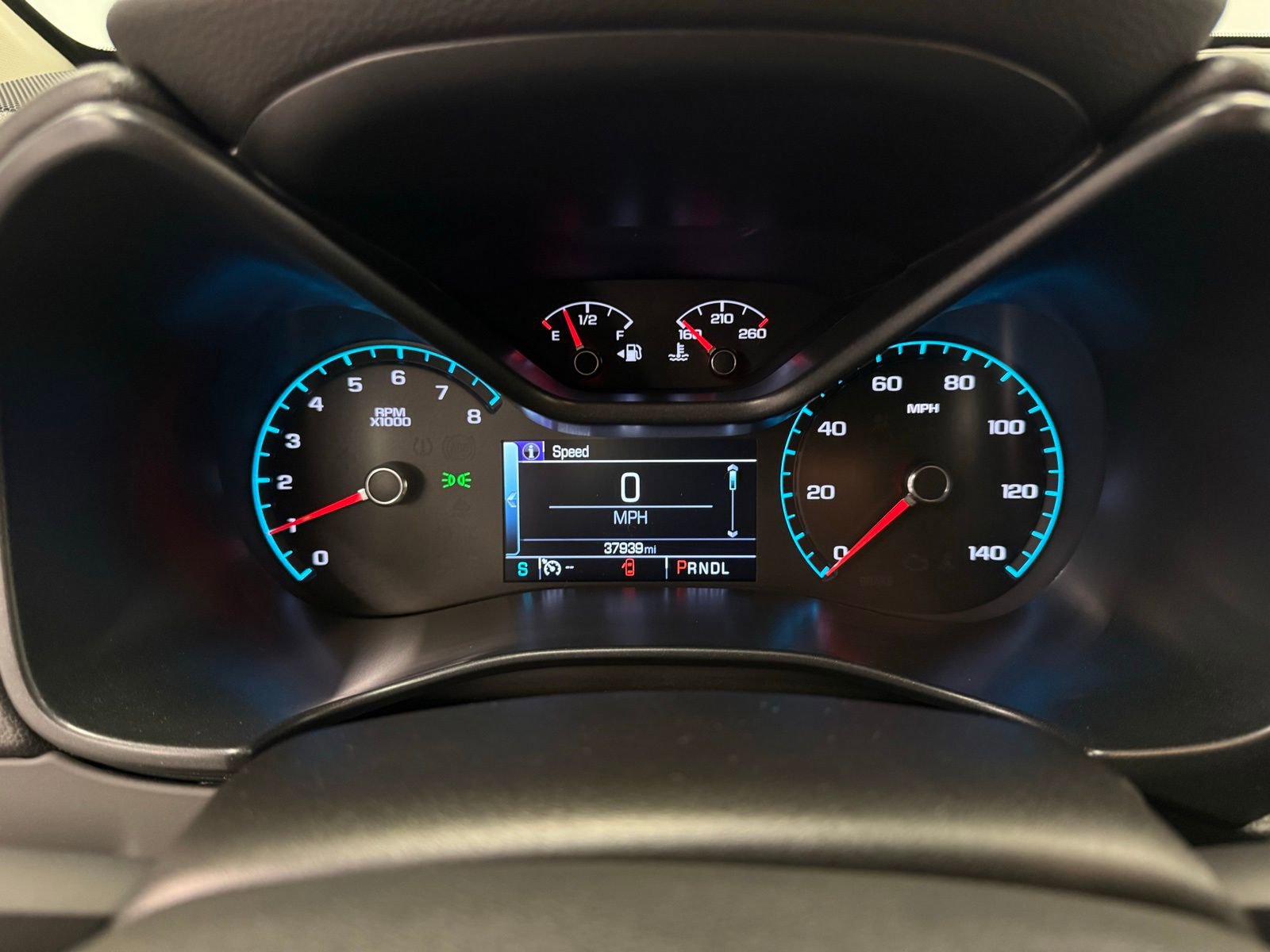 Used 2018 GMC Canyon SLT w/ Driver Alert Package image 13