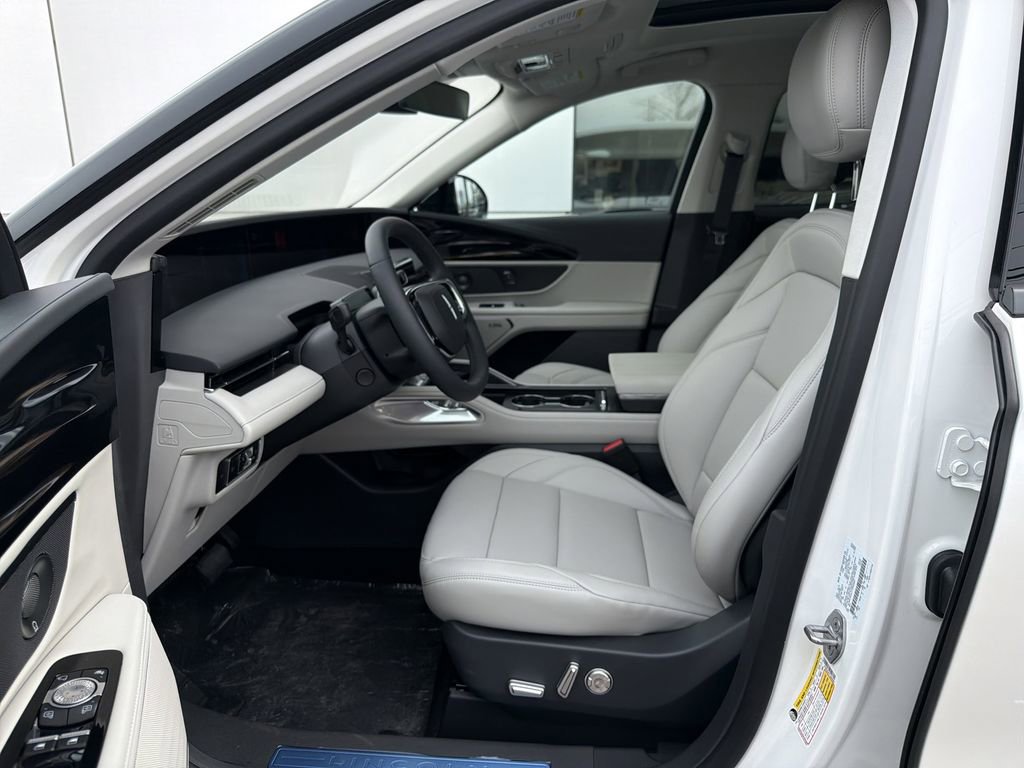 New 2026 Lincoln Nautilus Premier w/ Equipment Group 102A image 5