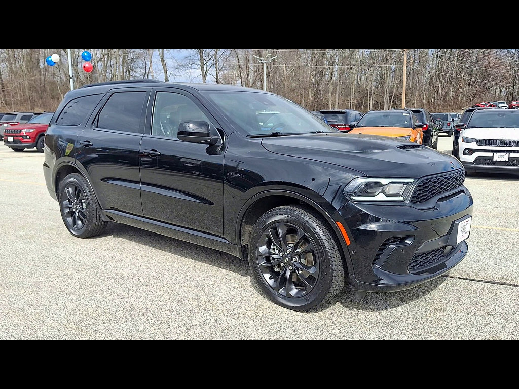 Certified 2023 Dodge Durango R/T w/ Hemi Orange Plus Package image 2