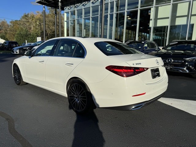 Used 2025 Mercedes-Benz C 300 4MATIC Sedan image 5