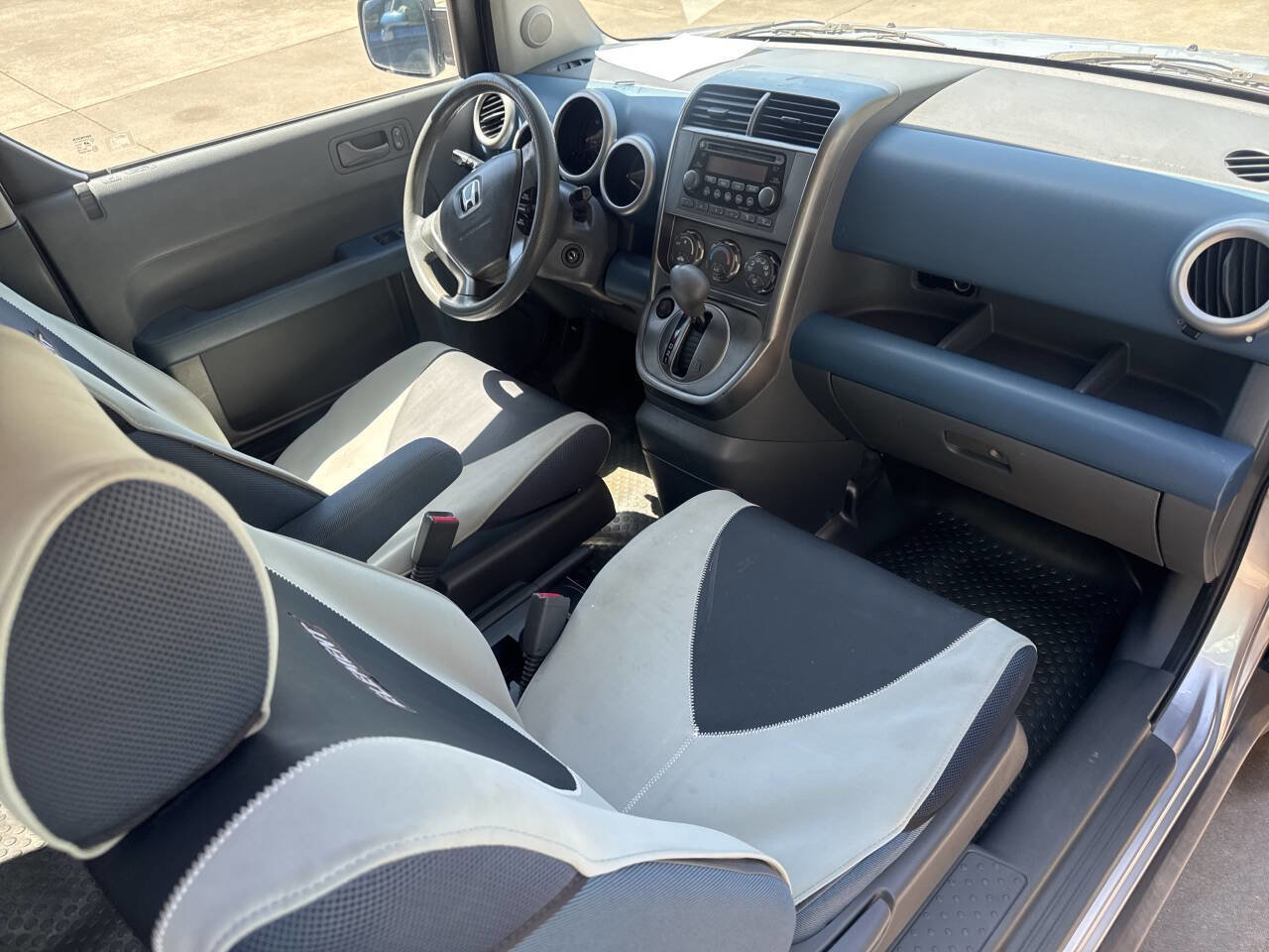 Used 2003 Honda Element EX image 18