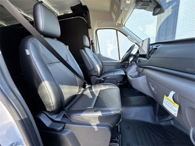 New 2026 Ford Transit 250 148 Medium Roof w/ Load Area Protection Package image 25