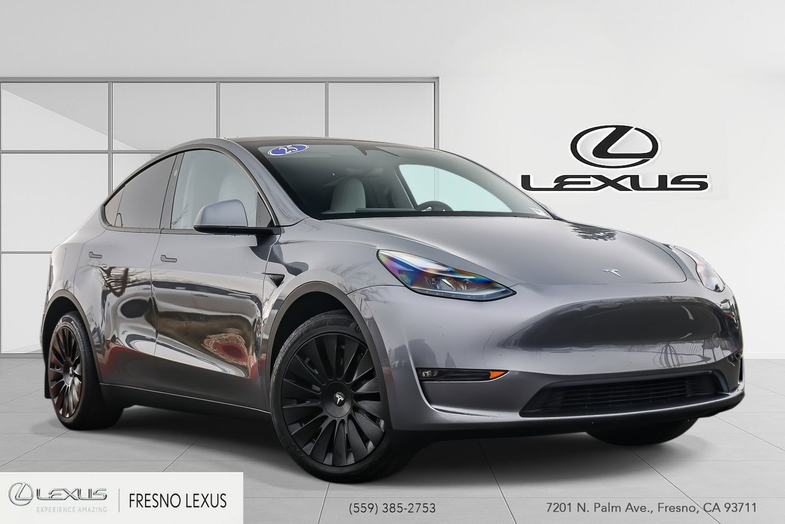 Used 2025 Tesla Model Y Long Range image 1