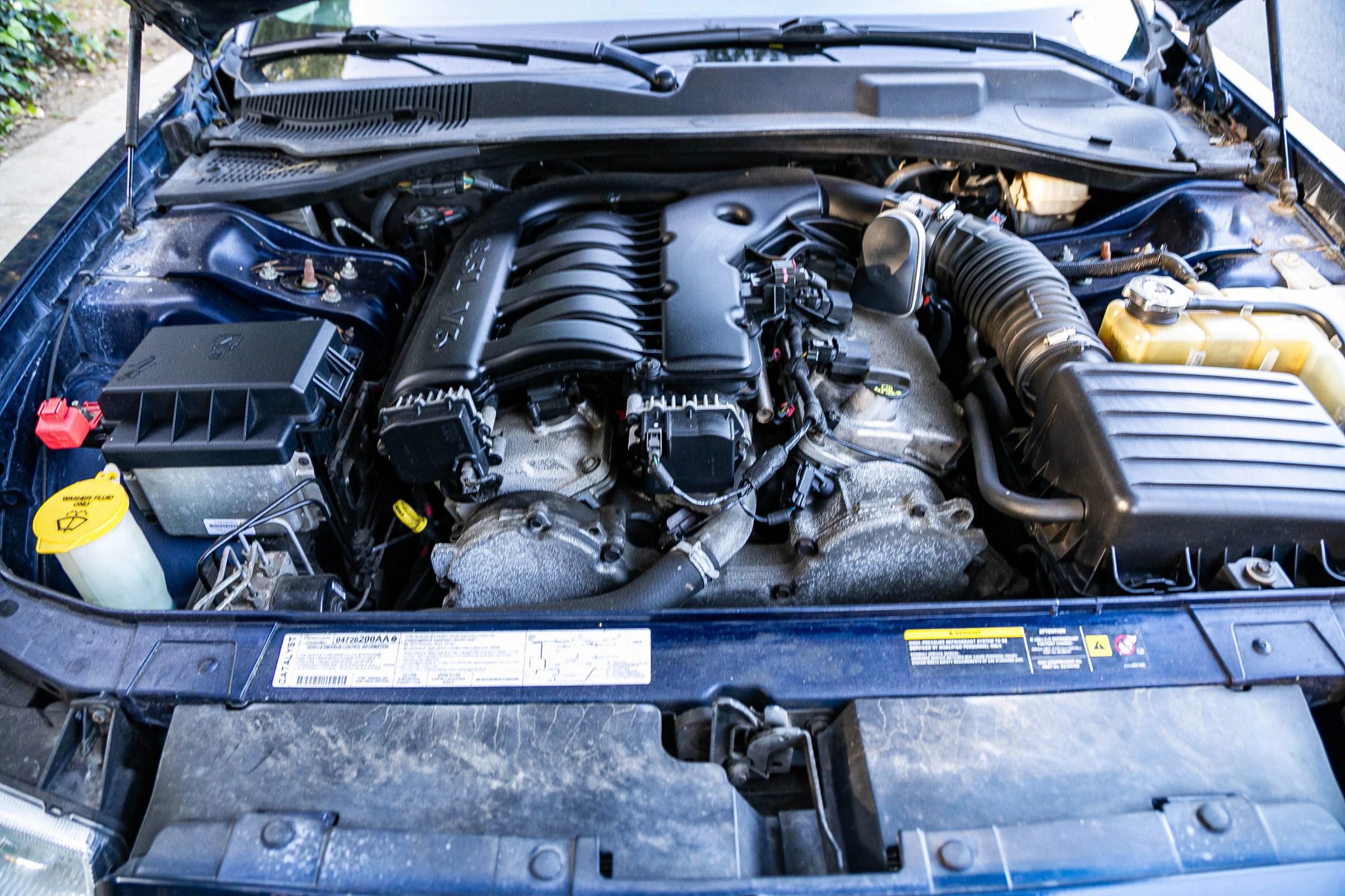 Used 2005 Chrysler 300 Touring RWD image 35