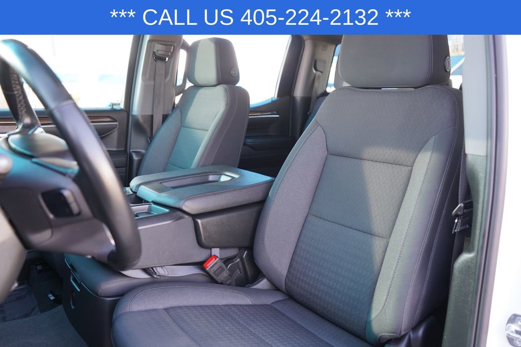 Used 2025 Chevrolet Silverado 1500 LT image 24