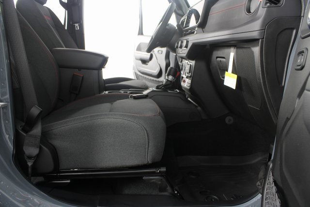 New 2026 Jeep Wrangler Unlimited Rubicon w/ Convenience Group image 19