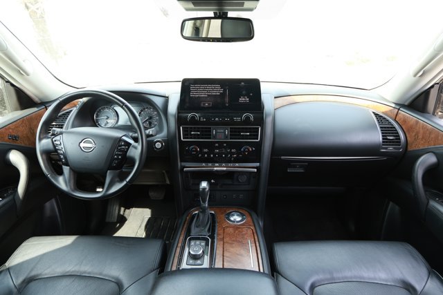 Used 2023 Nissan Armada SL image 32