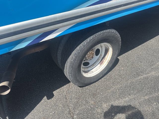 Used 2019 Ford E-350 and Econoline 350 Super Duty w/ Power Windows & Locks Group RWD image 11