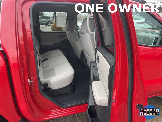 Used 2025 Nissan Frontier SV image 8