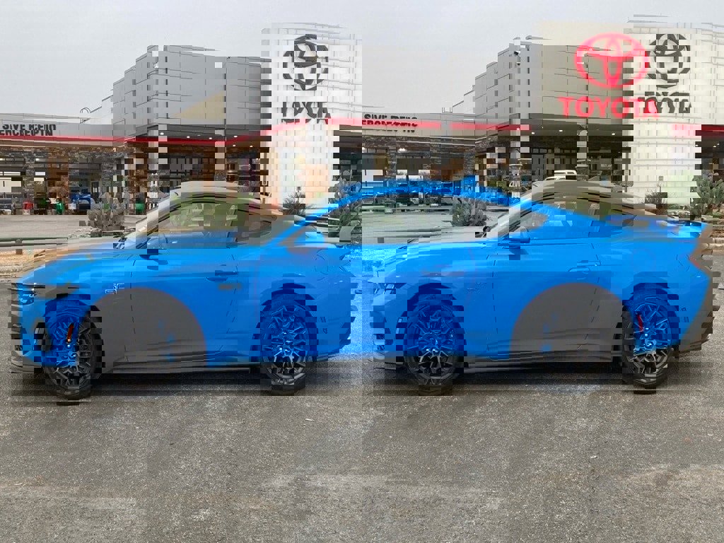 Used 2024 Ford Mustang GT w/ GT Performance Package image 8