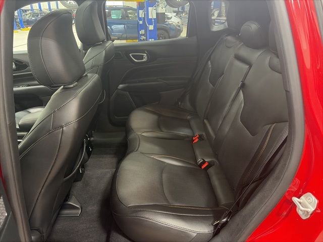 Used 2023 Jeep Compass Limited w/ Elite Group for (Red) Edition image 5