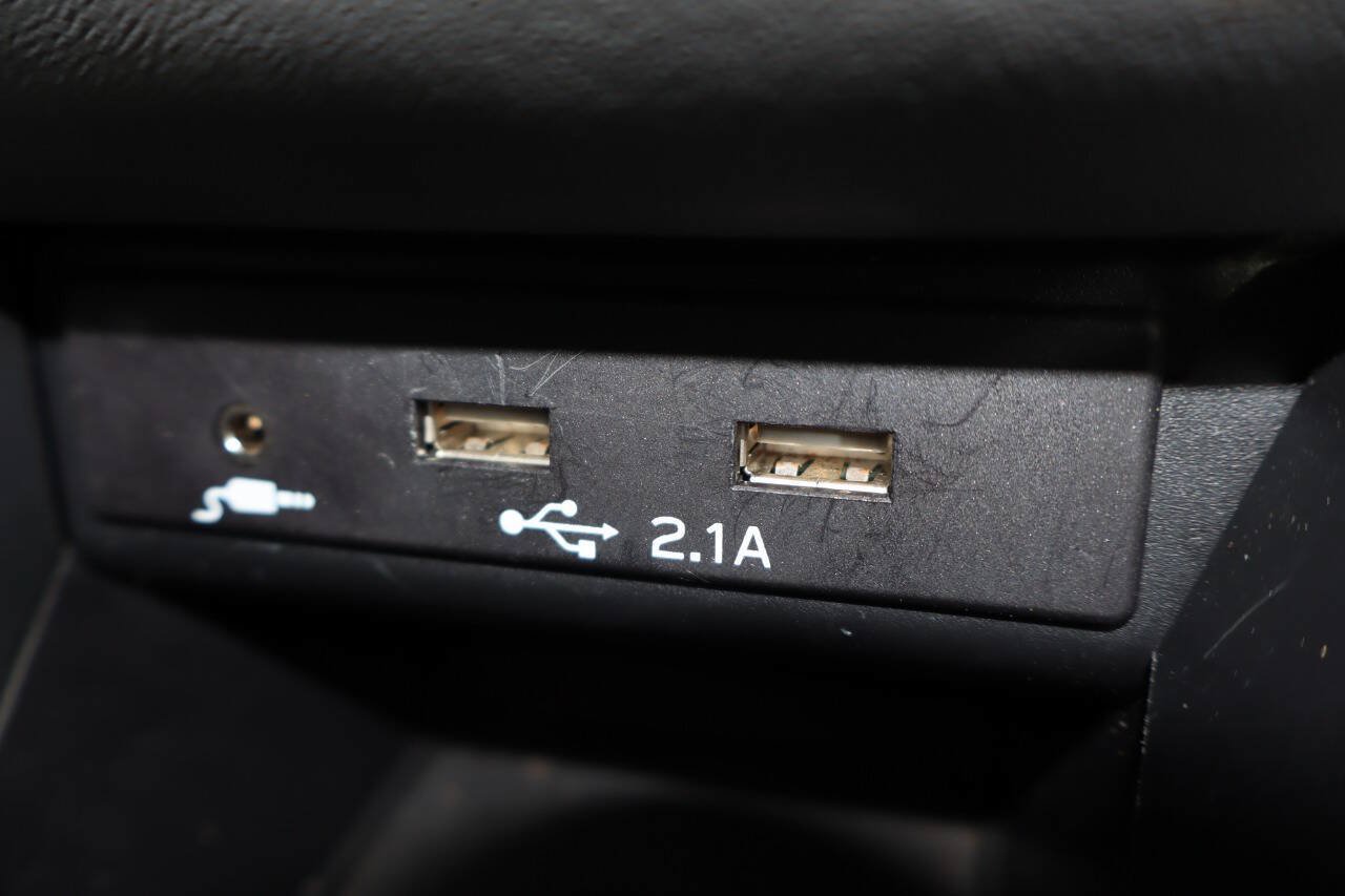 Used 2021 Subaru Outback Limited w/ Popular Package #2 AWD/4WD image 19