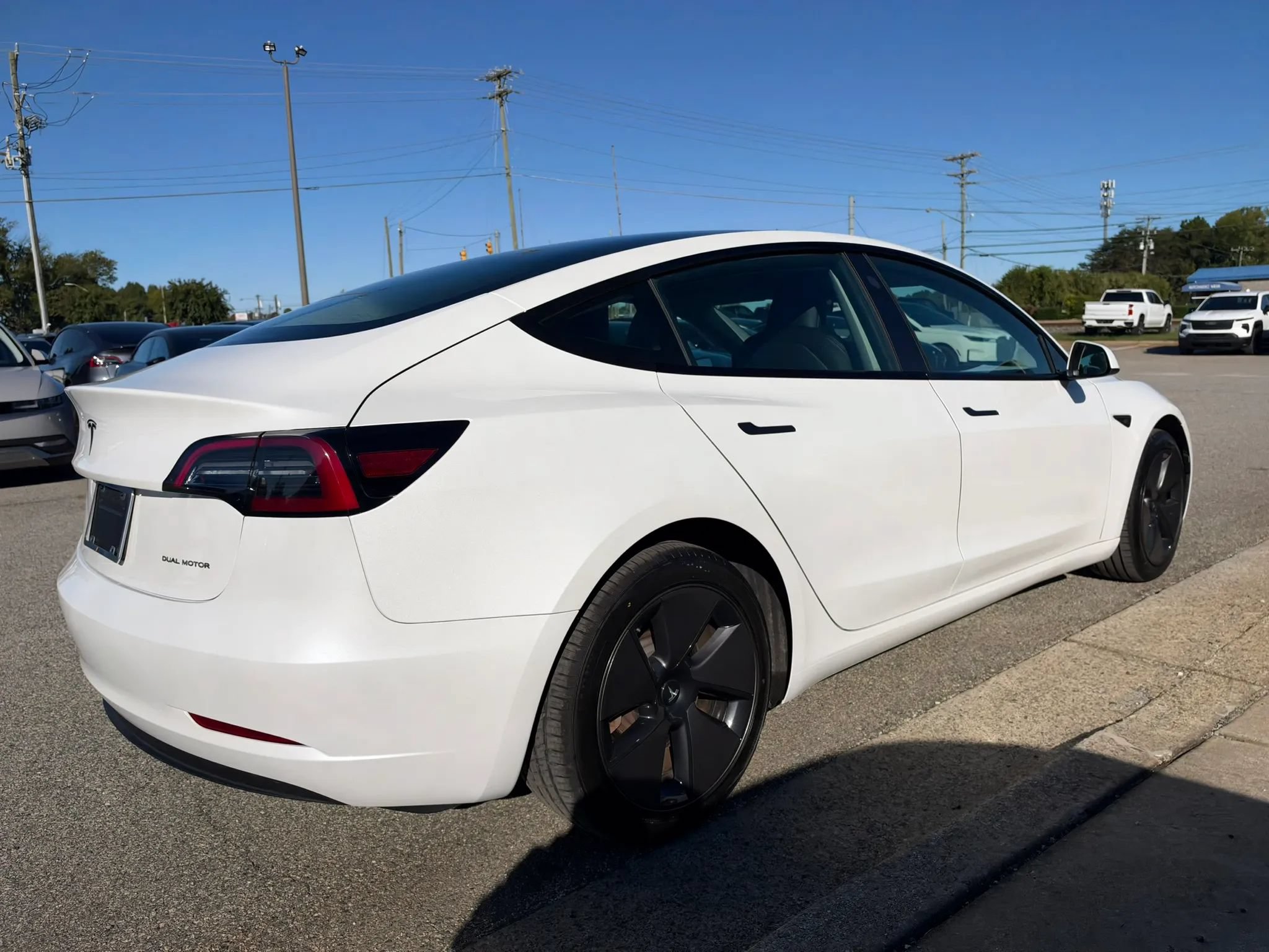 Used 2023 Tesla Model 3 Long Range AWD/4WD image 31