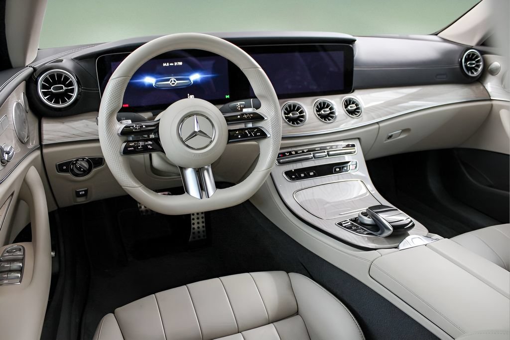 Used 2022 Mercedes-Benz E 450 Cabriolet image 17