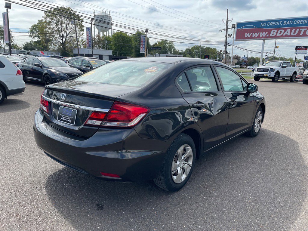 Used 2013 Honda Civic LX image 3