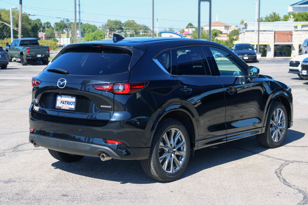 Used 2025 MAZDA CX-5 AWD 2.5 S w/ Premium Plus Pkg image 3