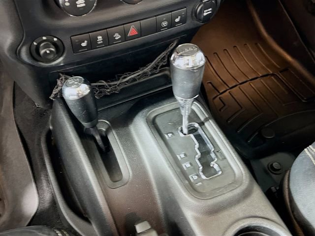 Used 2014 Jeep Wrangler Unlimited Rubicon image 20