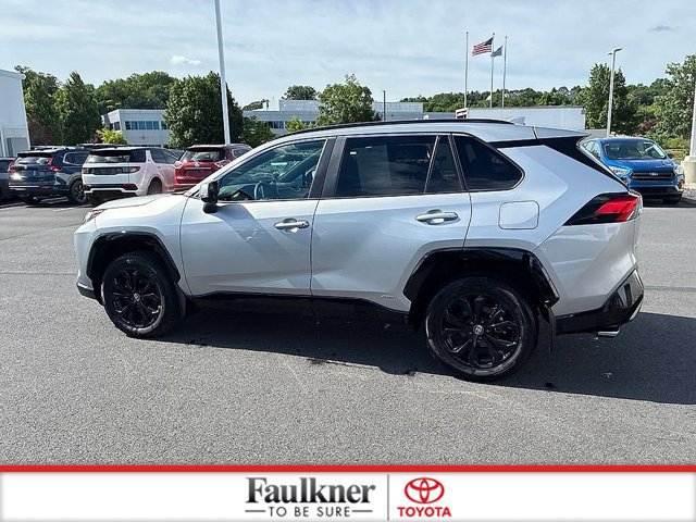 Certified 2024 Toyota RAV4 SE w/ Convenience Package AWD/4WD image 16