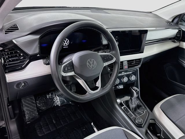 Certified 2025 Volkswagen Taos S AWD/4WD image 9