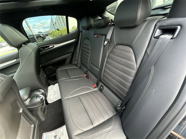 New 2025 Alfa Romeo Stelvio Sprint image 13