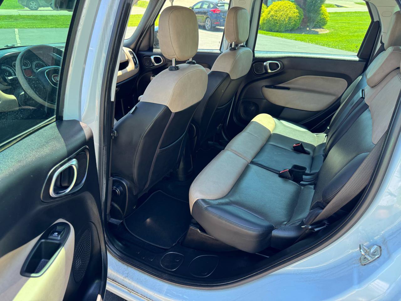 Used 2014 FIAT 500L Lounge FWD image 20