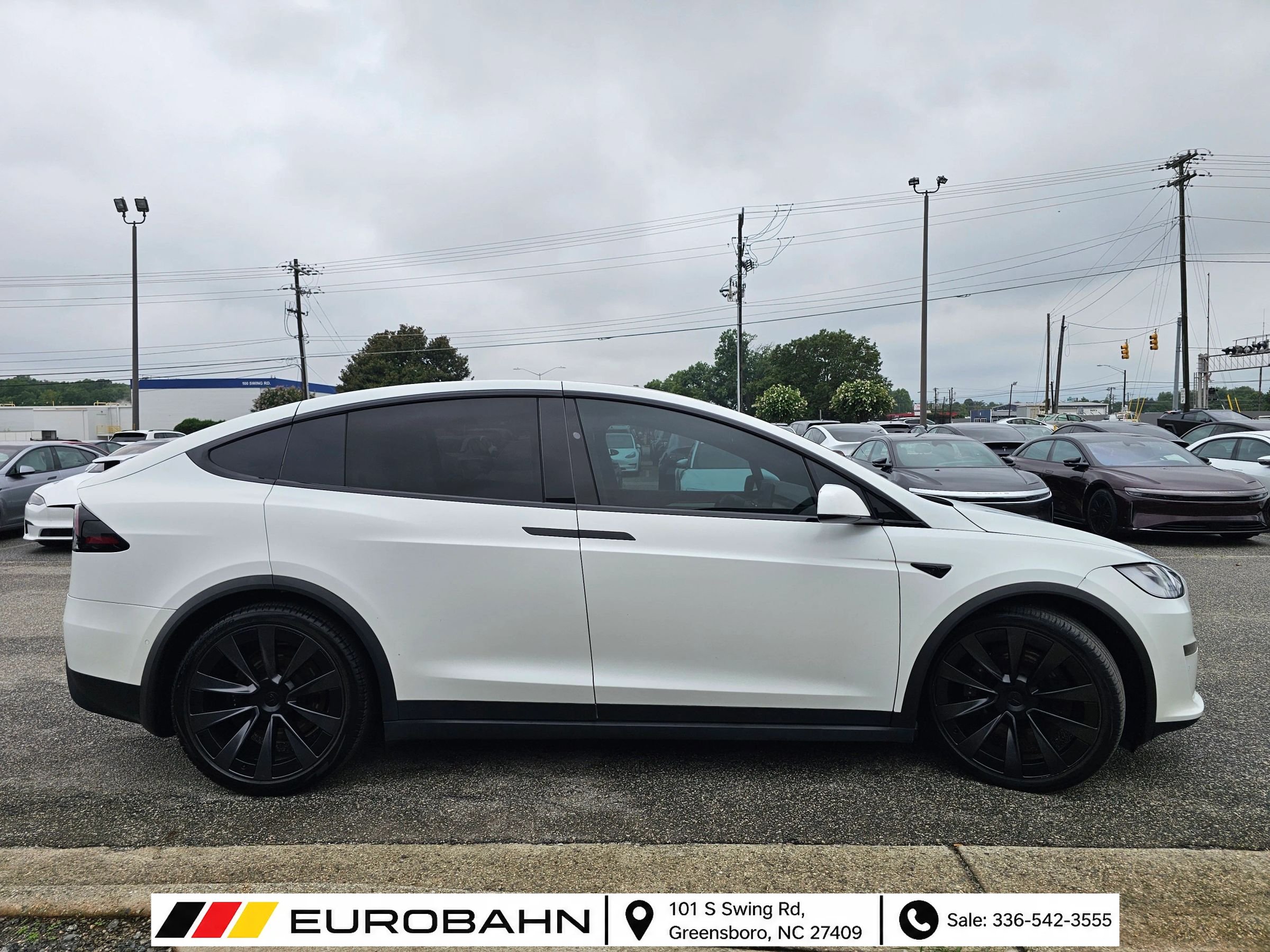 Used 2022 Tesla Model X AWD/4WD image 6