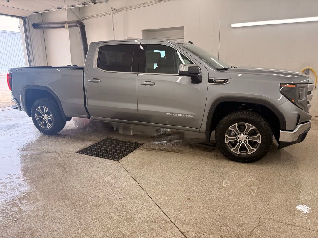 New 2026 GMC Sierra 1500 SLE w/ X31 Off-Road Package image 3