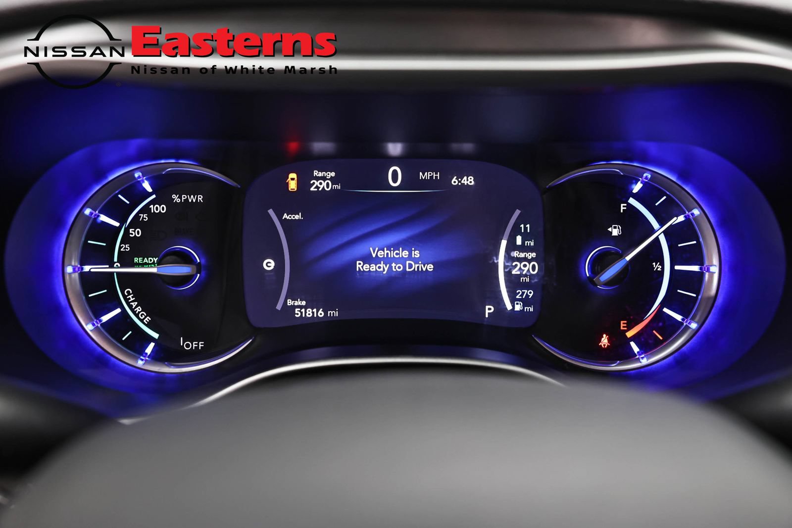 Used 2023 Chrysler Pacifica Touring-L FWD image 17