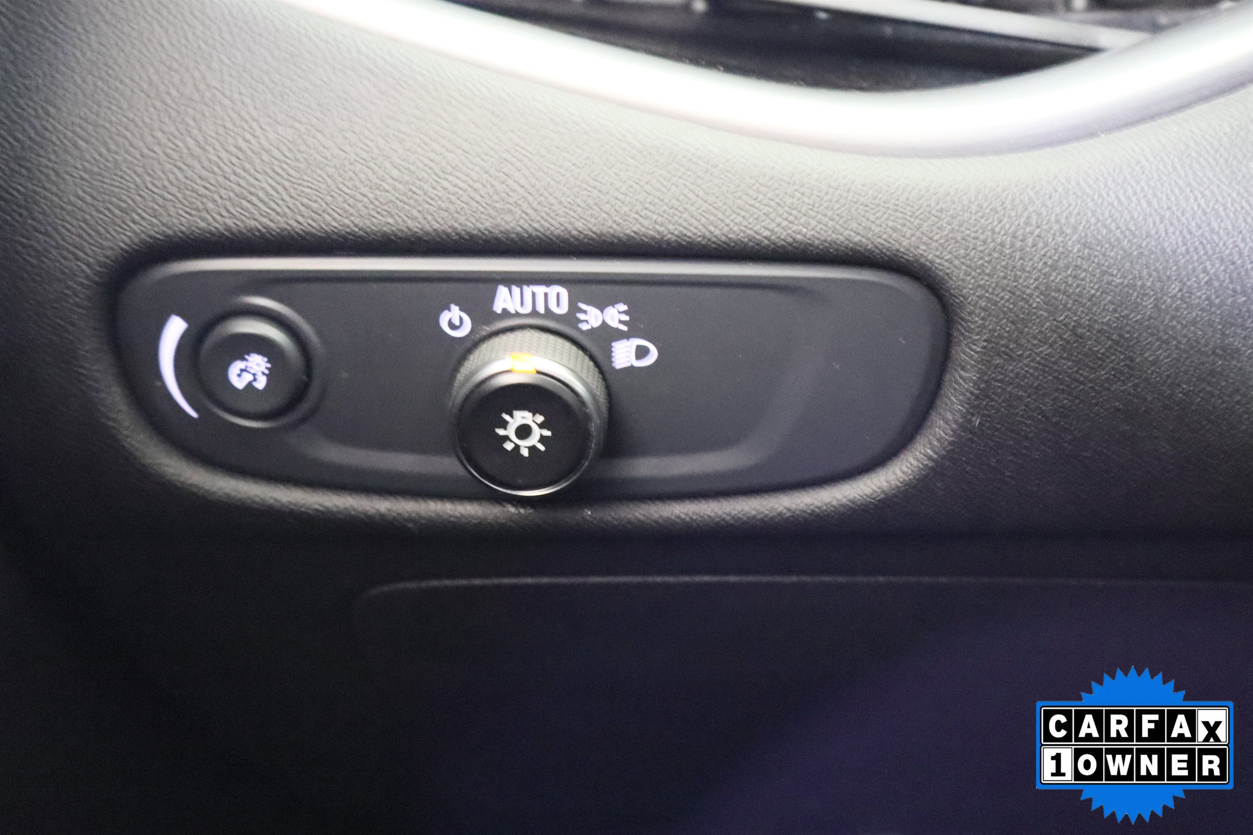 Used 2025 Chevrolet Malibu LT image 33