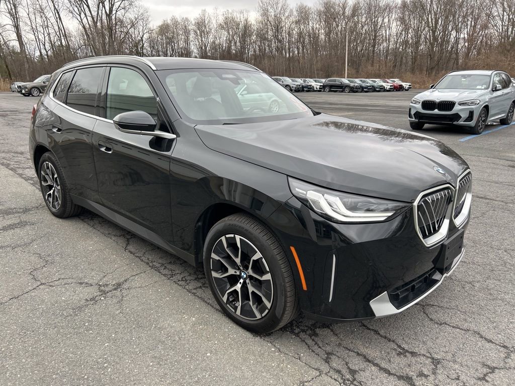 Used 2025 BMW X3 xDrive30i w/ Premium Package image 7